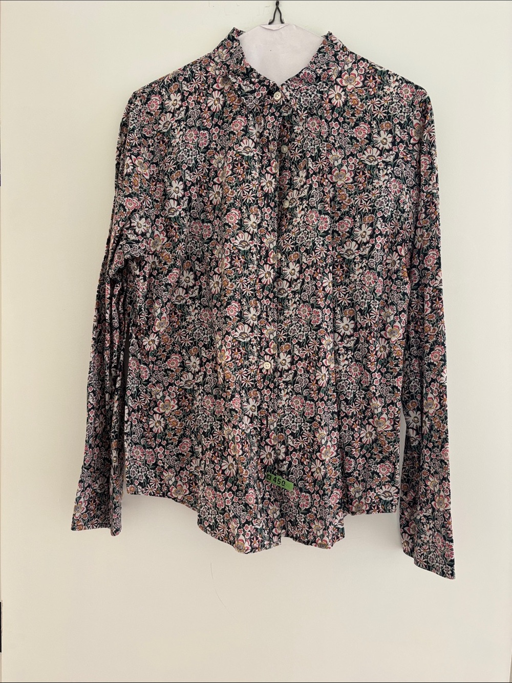 I Crew Liberty Print Button-Up Long Sleeve Top. Black with Pink Floral,size 8